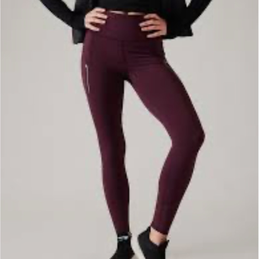 Athleta brand Rainer tight.  Size Lg